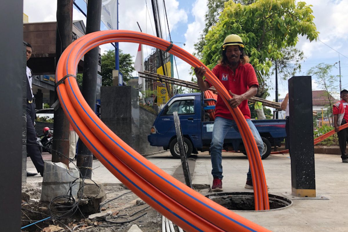 DPUPKP Yogyakarta lakukan "ducting" FO tahap pertama di Jalan Sudirman