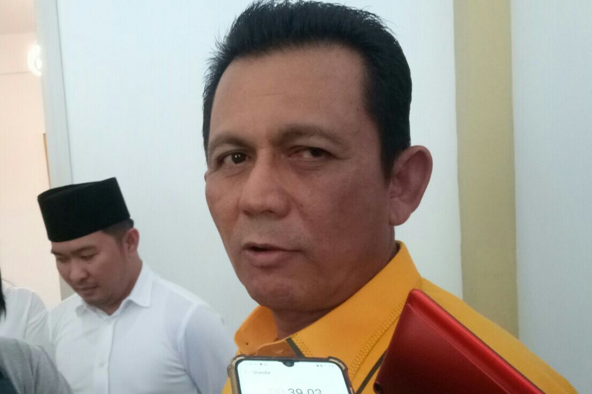 Golkar tunggu hasil survei untuk usung calon gubernur