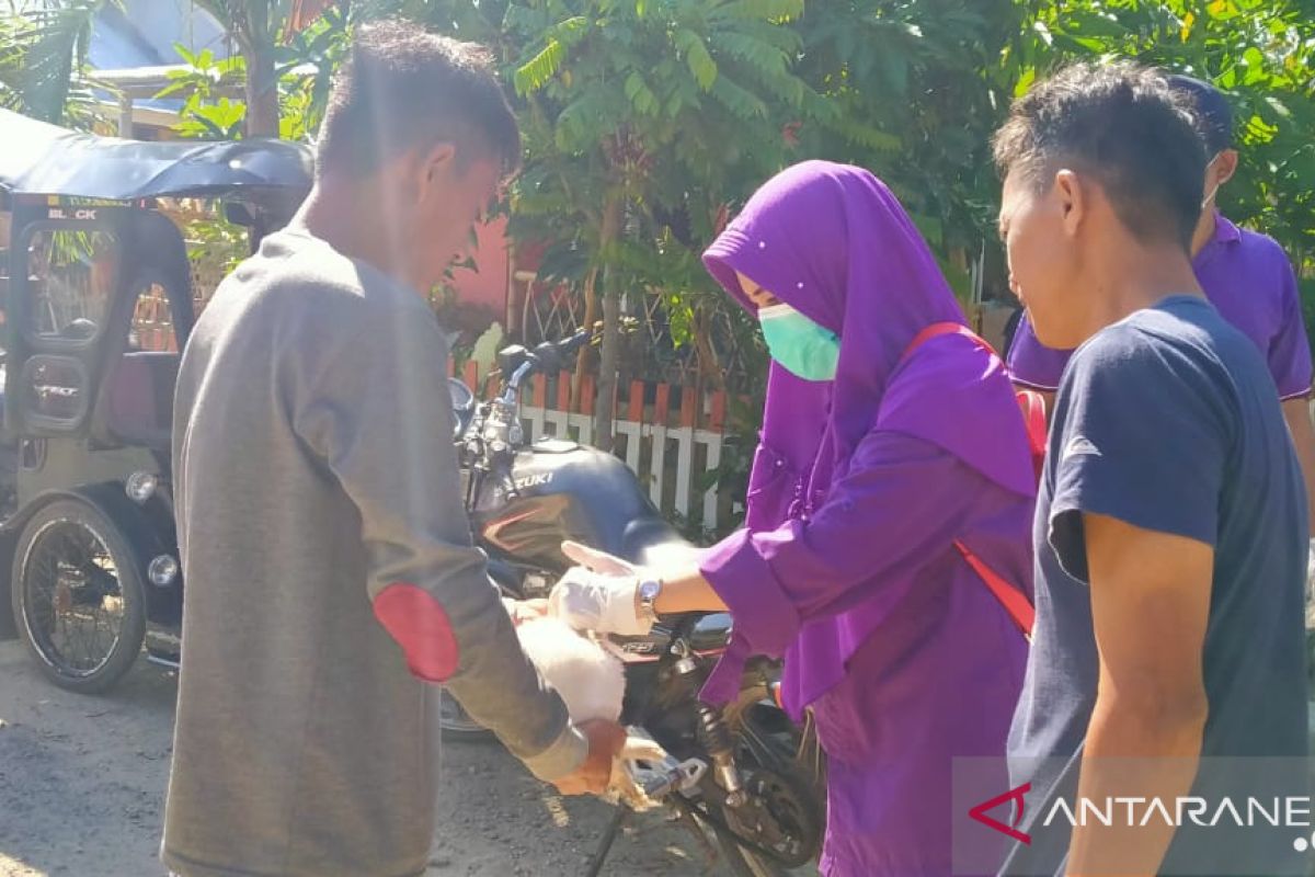 Cegah gigitan anjing rabies, warga Atinggola-Gentuma diminta waspada