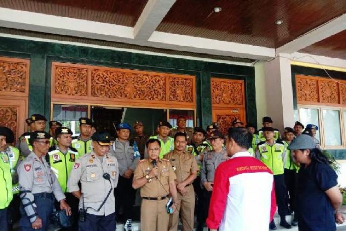 Warga Bangkalan gelar aksi damai peringati Hari Antikorupsi