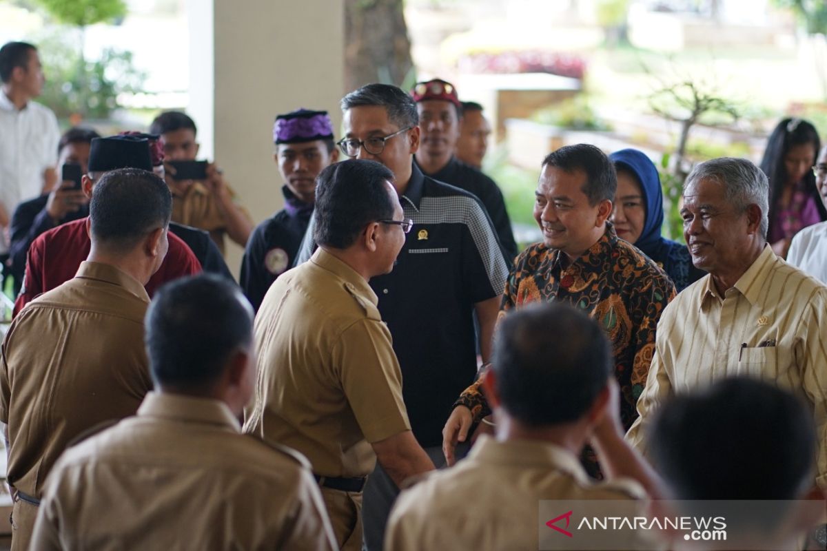 Bupati Bekasi usul ke DPR kurikulum SMK sesuai kebutuhan industri