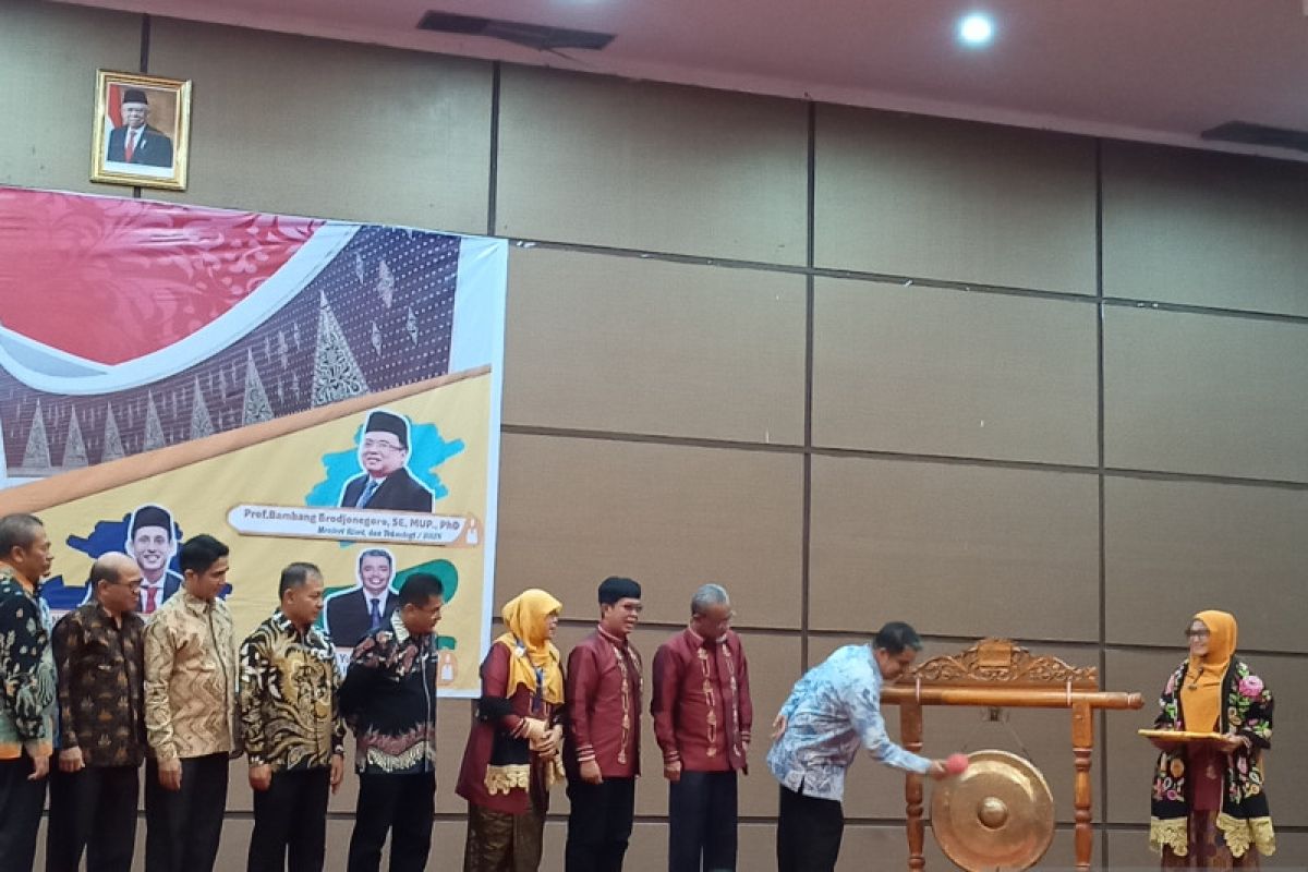 SPI PTN dan LL Dikti se-Indonesia gelar rapat kerja di Padang