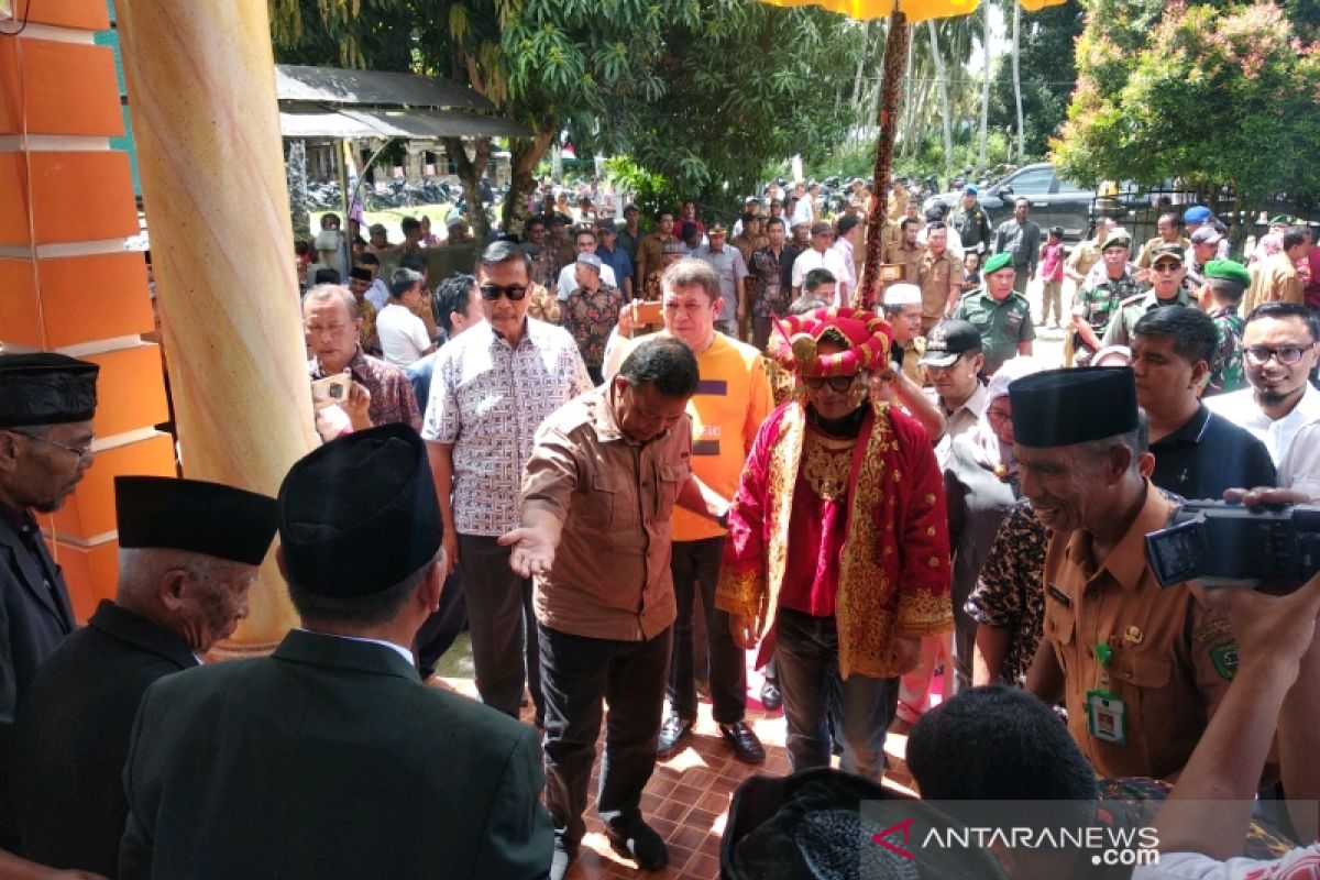 Moeldoko jalin komunikasi dengan masyarakat Batahan