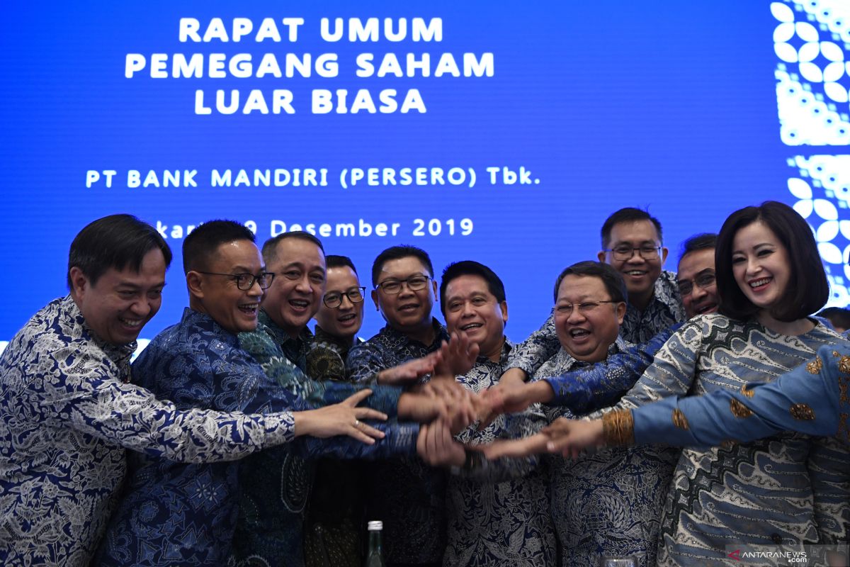 Saham Bank Mandiri naik seiring penunjukan direksi dan komisaris baru