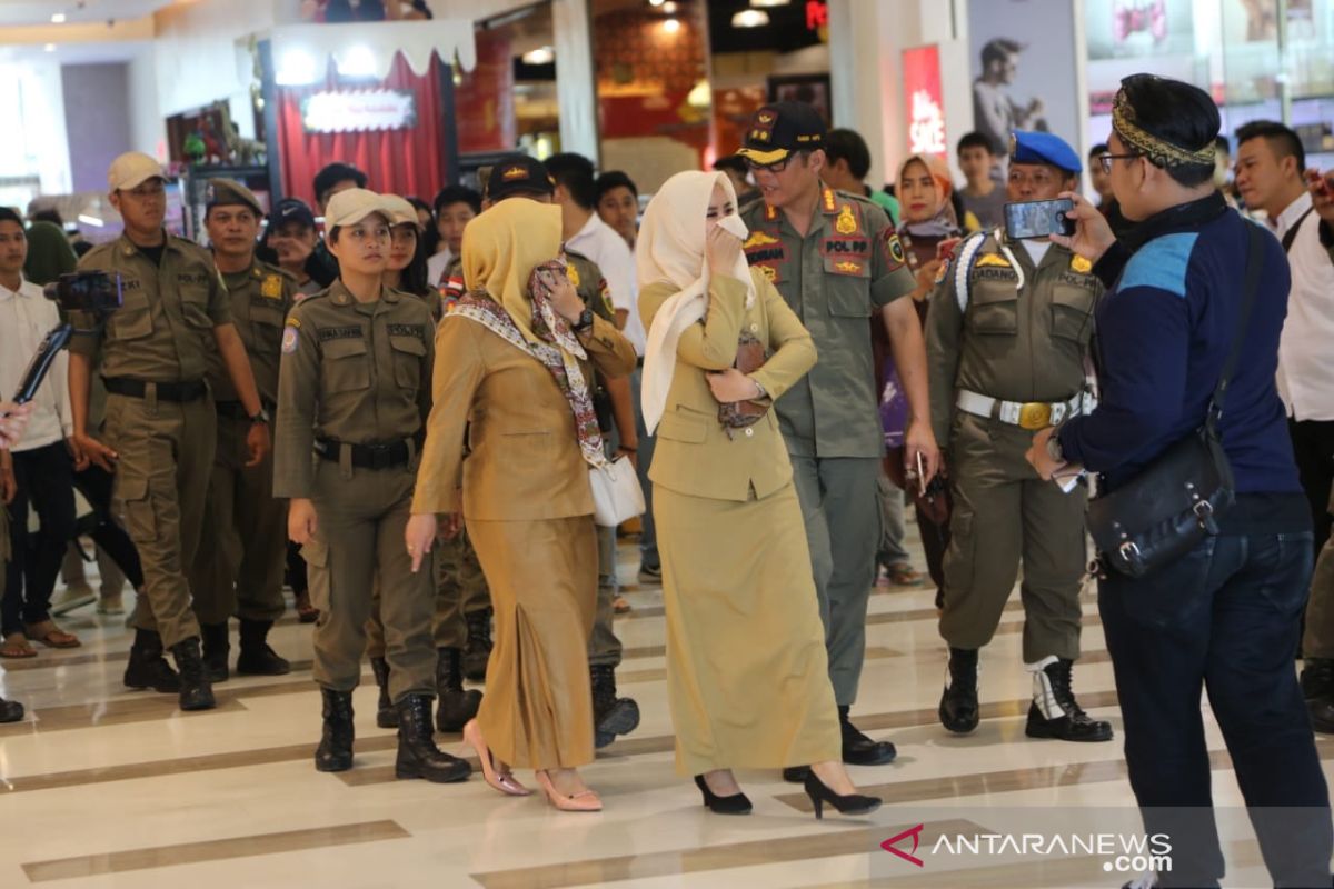 Puluhan ASN terjaring razia saat di mall pada jam kerja