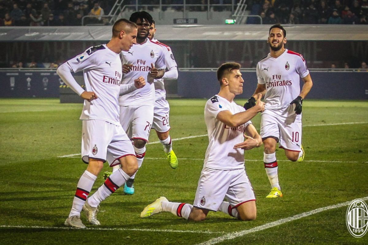 AC Milan melanjutkan tren kemenangan dengan pukul Bologna 3-2