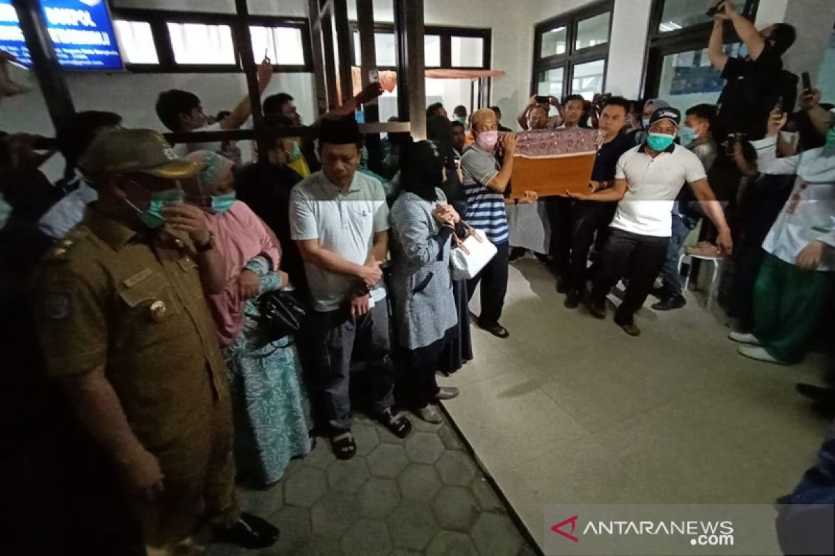 Hasil autopsi, mahasiswi ini sudah meninggal 5 hari