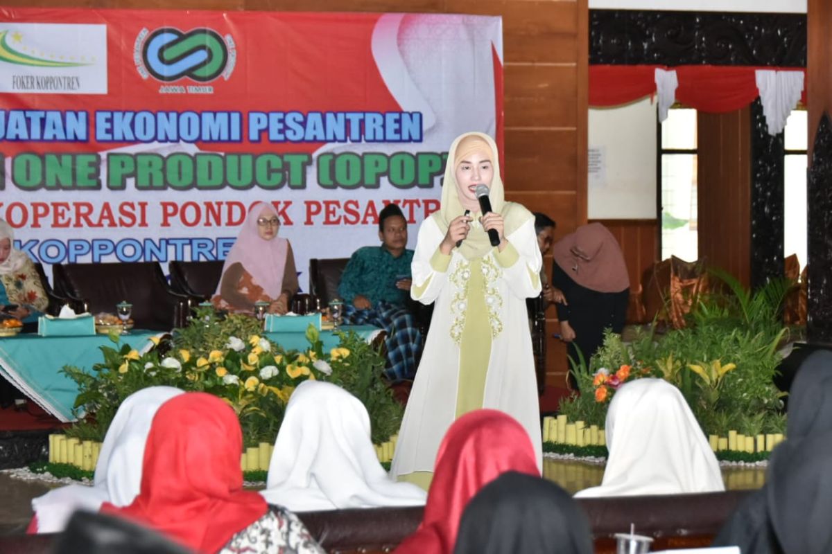 Dekranasda Trenggalek fasilitasi program 