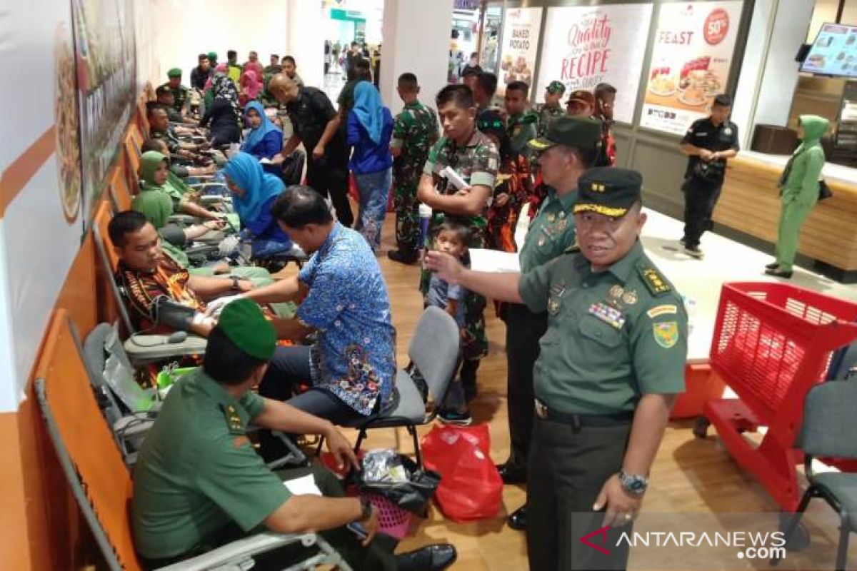 Peringati Hari Juang TNI AD, Korem 045/Gaya gelar donor darah