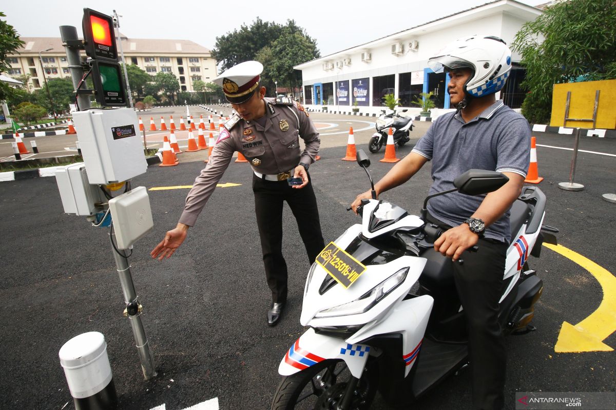 Selasa, SIM Keliling tersedia di lima lokasi Jakarta