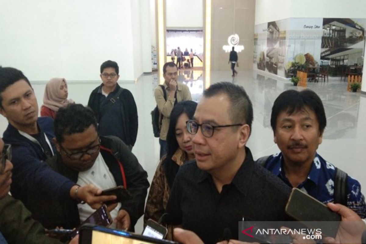 Terminal yang baru Syamsudin Noor mulai dioperasikan