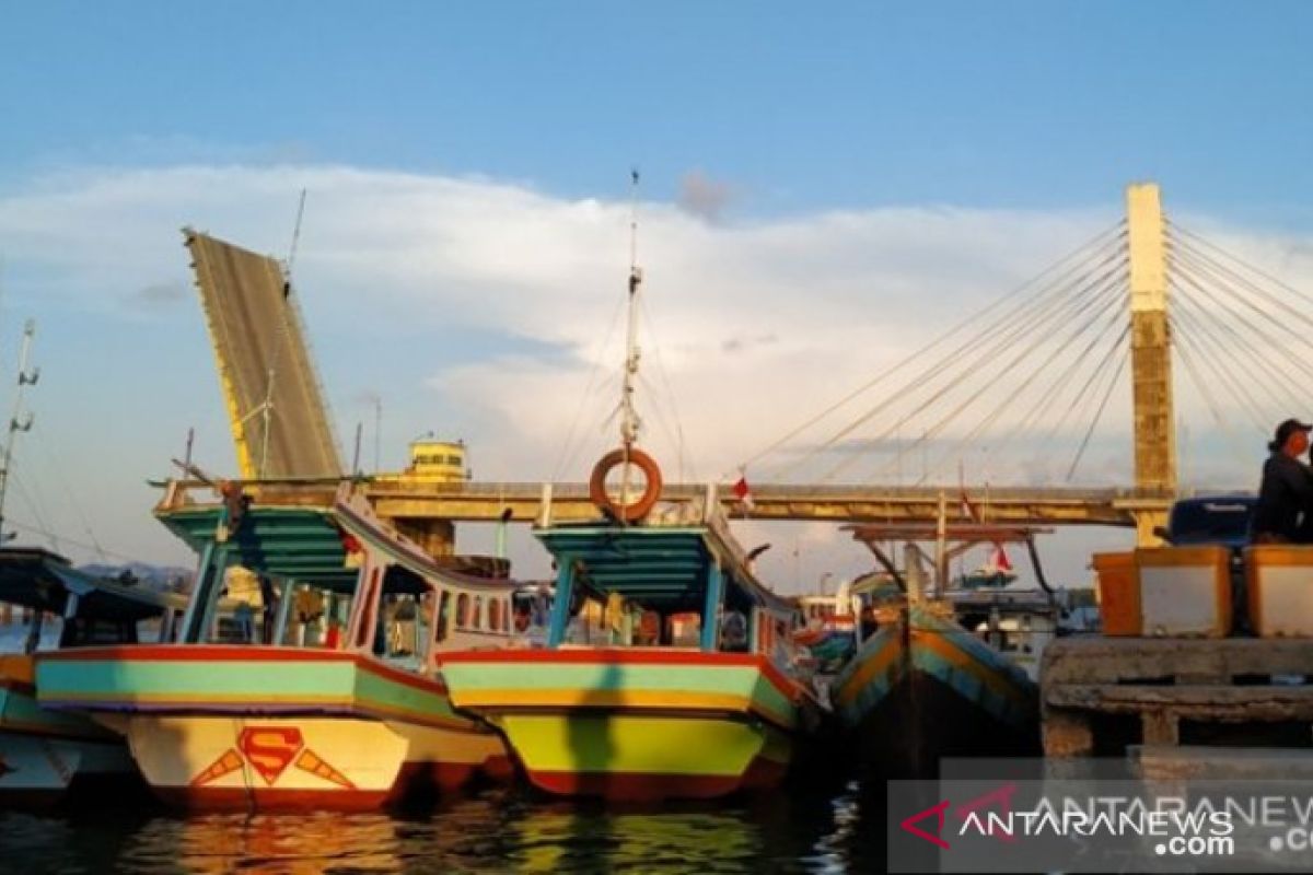 KSOP Pangkalbalam terbitkan 1.705 pas kecil kapal nelayan