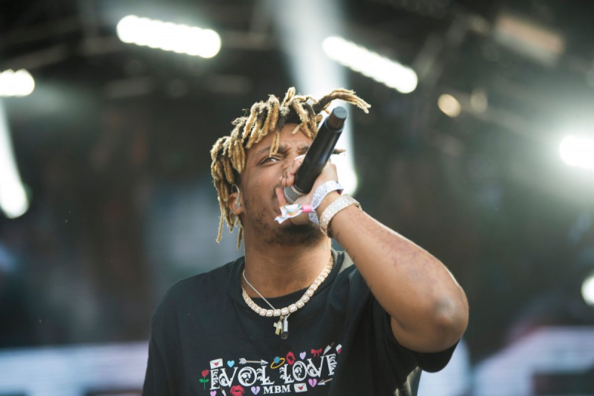 "Stream" lagu Juice Wrld meroket 500 persen setelah kematiannya