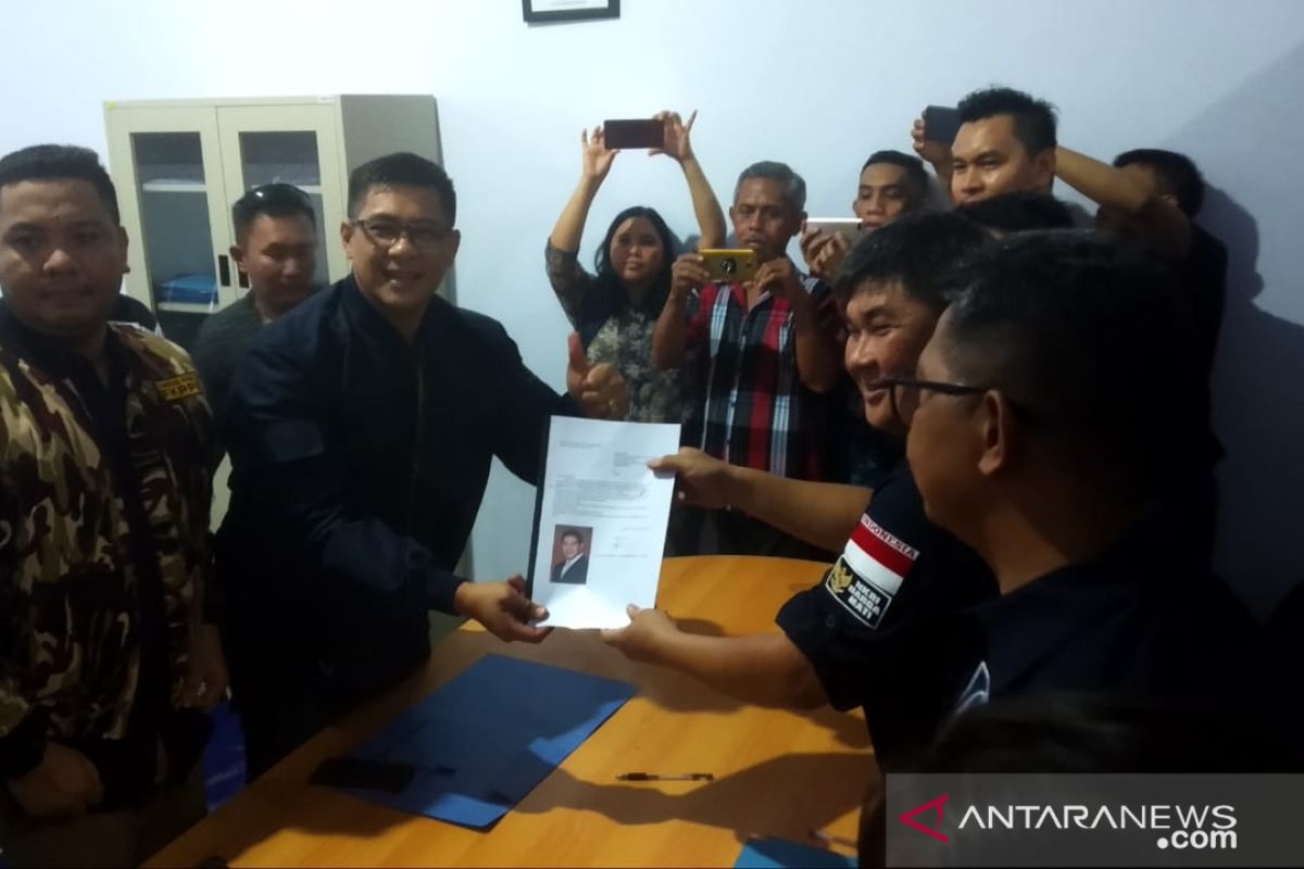 Bang Aie Mangindaan resmi daftar di Nasdem