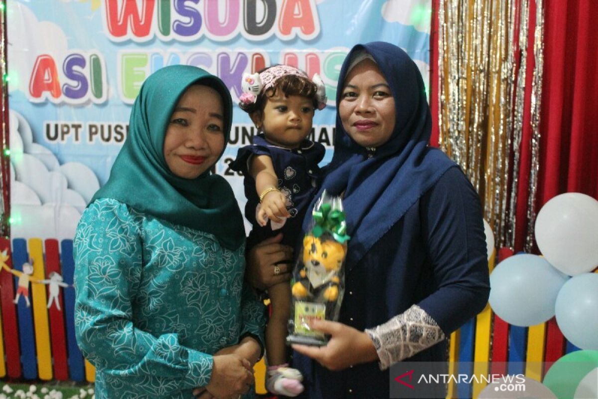 Bayi di Hulu Sungai Utara ikuti wisuda