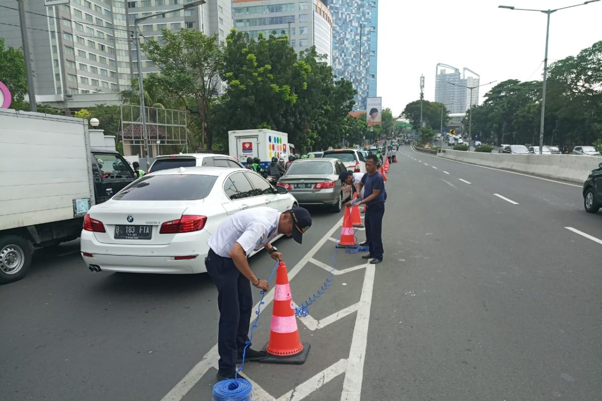 Urai macet, Sudinhub Jaksel pisah jalur Jalan Casablanka