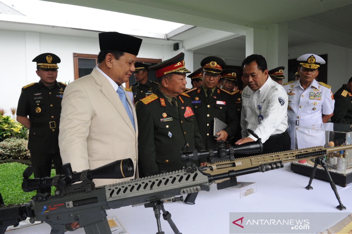 Indonesia, Laos enter cooperation agreement in defense sector