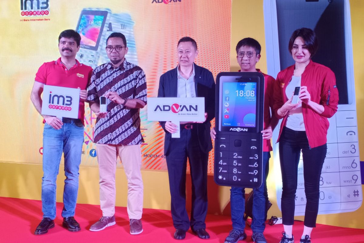 Indosat rilis 4G smart feature phone sistem Operasi KaiOS