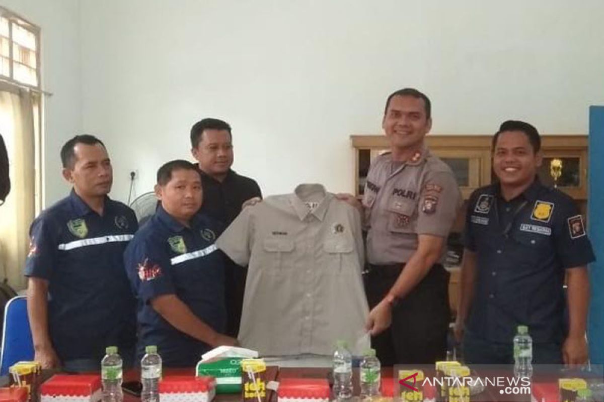 Pindah tugas ke Polda, Kapolres Barut pamitan dengan wartawan