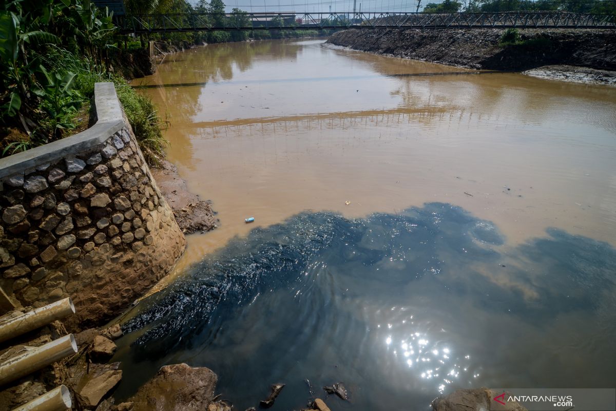 DLH Dumai temukan dugaan pencemaran lingkungan PT Eka Dura Indonesia