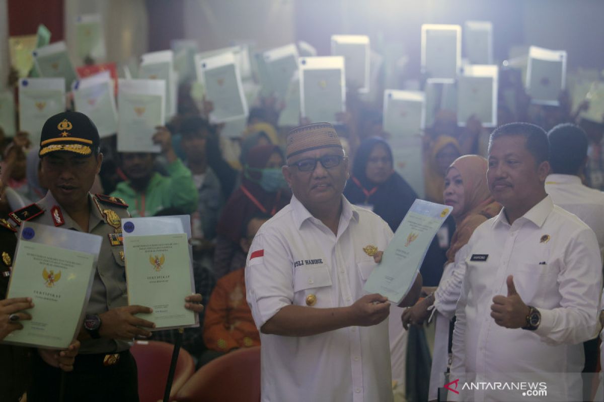 Kanwil BPN bagikan 1.000 sertifikat gratis ke warga Gorontalo