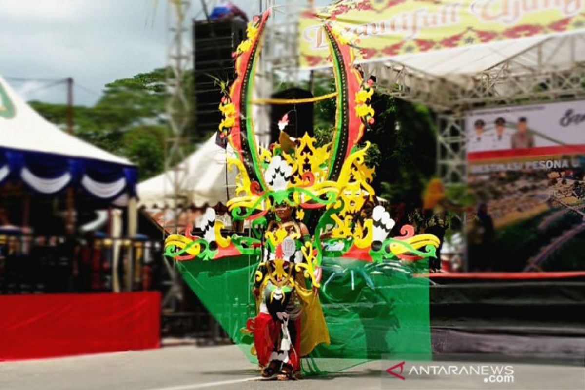 Kotim gelar 'Sampit Ethnic Carnival' usung tema budaya Dayak pedalaman