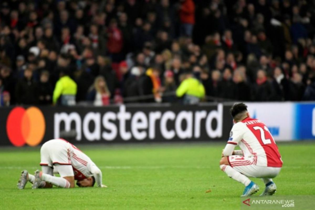 Hasil laga Grup H, Ajax tersingkir dari Liga Champions