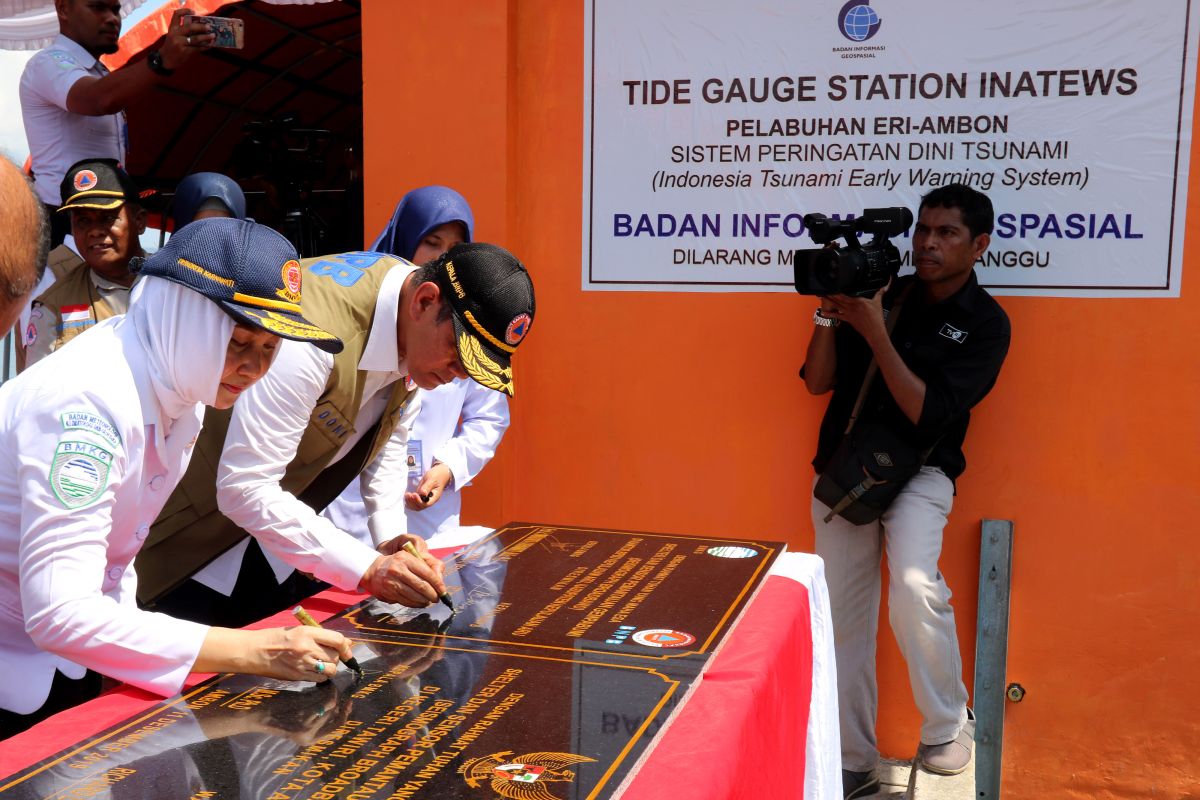 BMKG katakan ikan naik ke pantai di Gorontalo bukan pertanda gempa