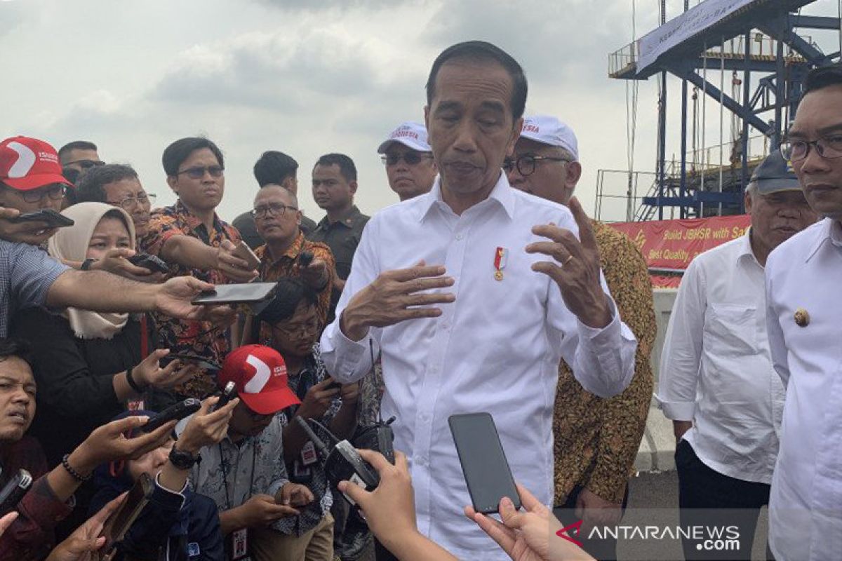 Presiden tegaskan UN dihapus mulai 2021