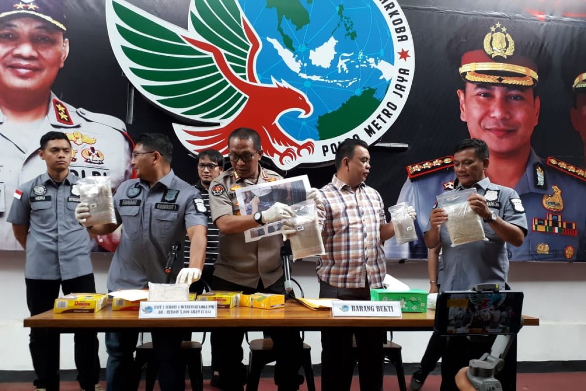 Polisi tembak mati seorang bandar heroin