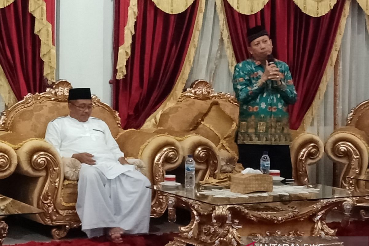 Kajari imbau pejabat jangan takut sama jaksa