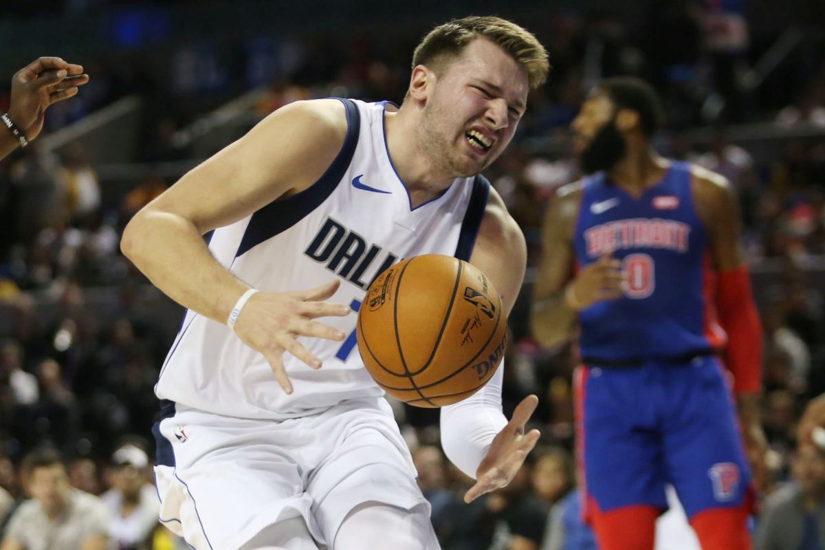 Triple-double Doncic membuat Dallas taklukkan Detroit