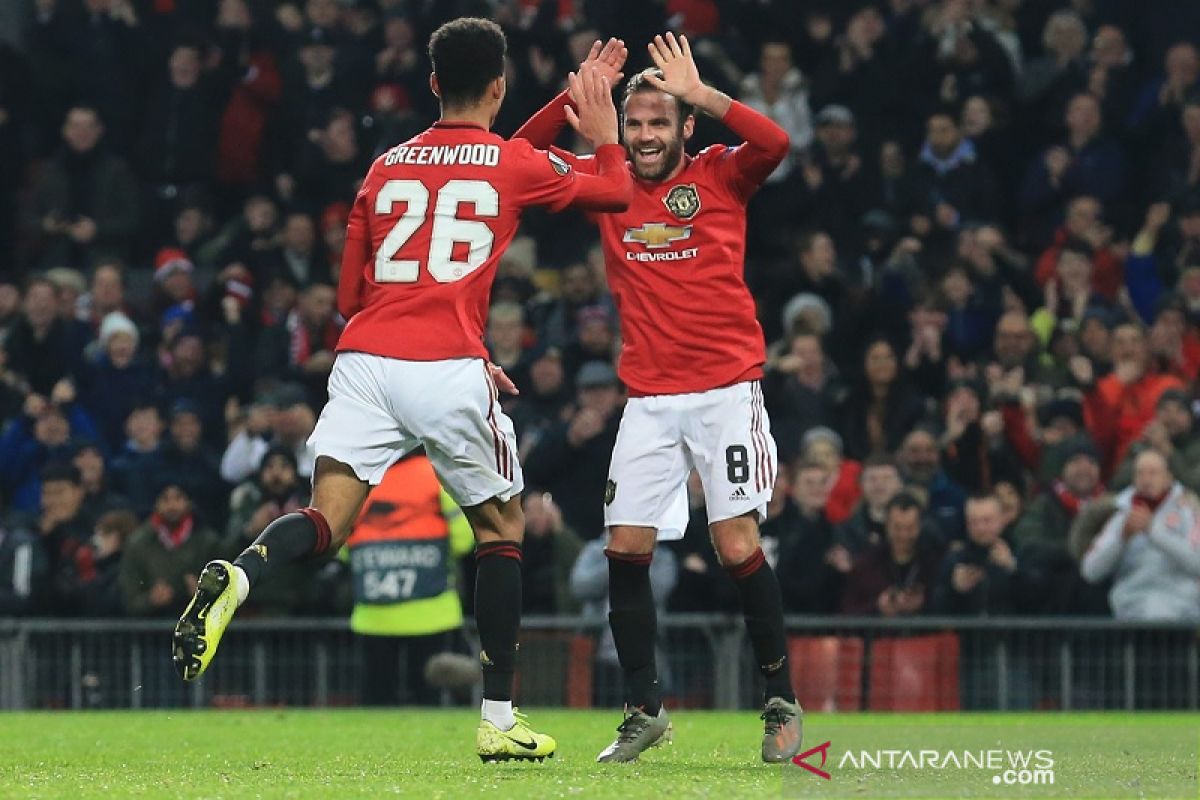 Manchester United rajai Grup L usai bantai AZ Alkmaar 4-0