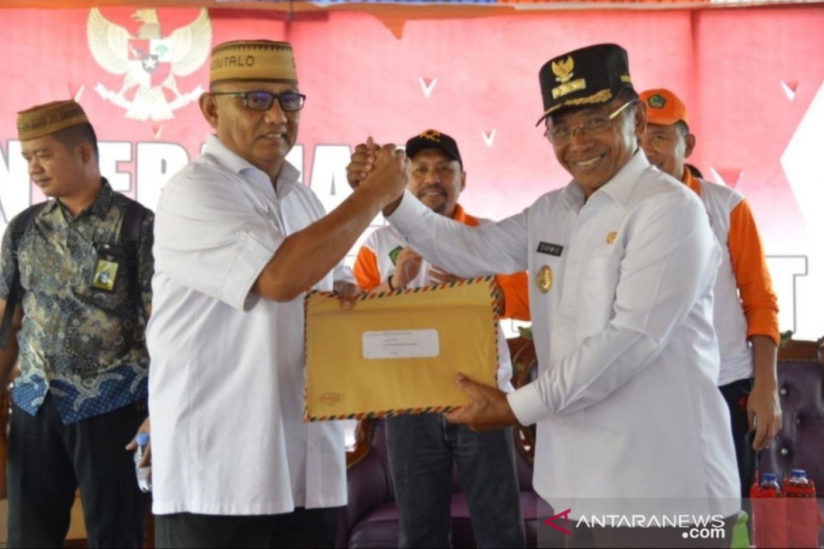 Gubernur Gorontalo akan rekomendasikan izin kepariwisataan Pantai Ratu