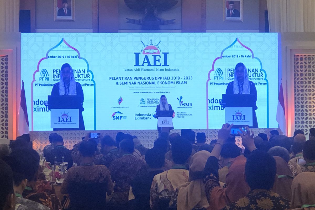 Sri Mulyani optimistis defisit APBN 2019 tetap 2,2 persen