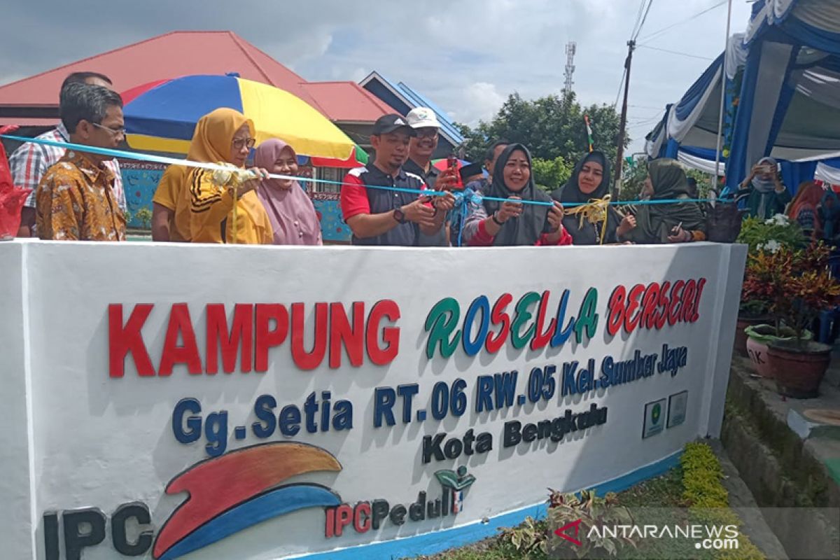 Melihat Kampung Rosella di Sumber Jaya Bengkulu