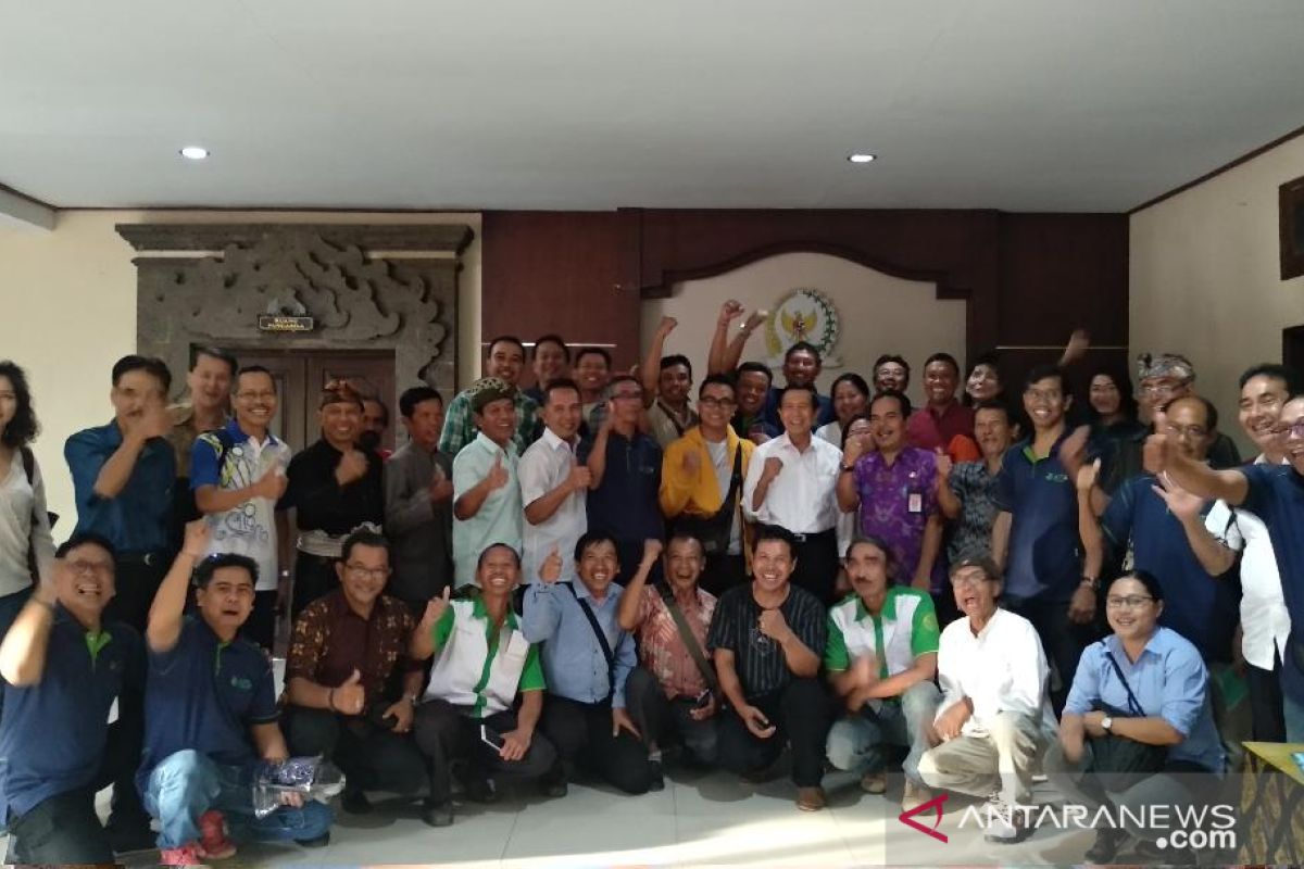 Senator Pastika serap aspirasi petani Bali