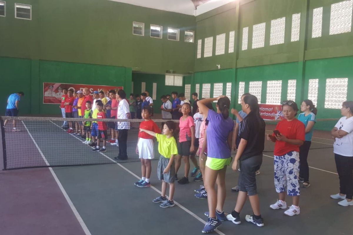 Ratusan atlet ikut ODSK "Open Tennis Tournament"
