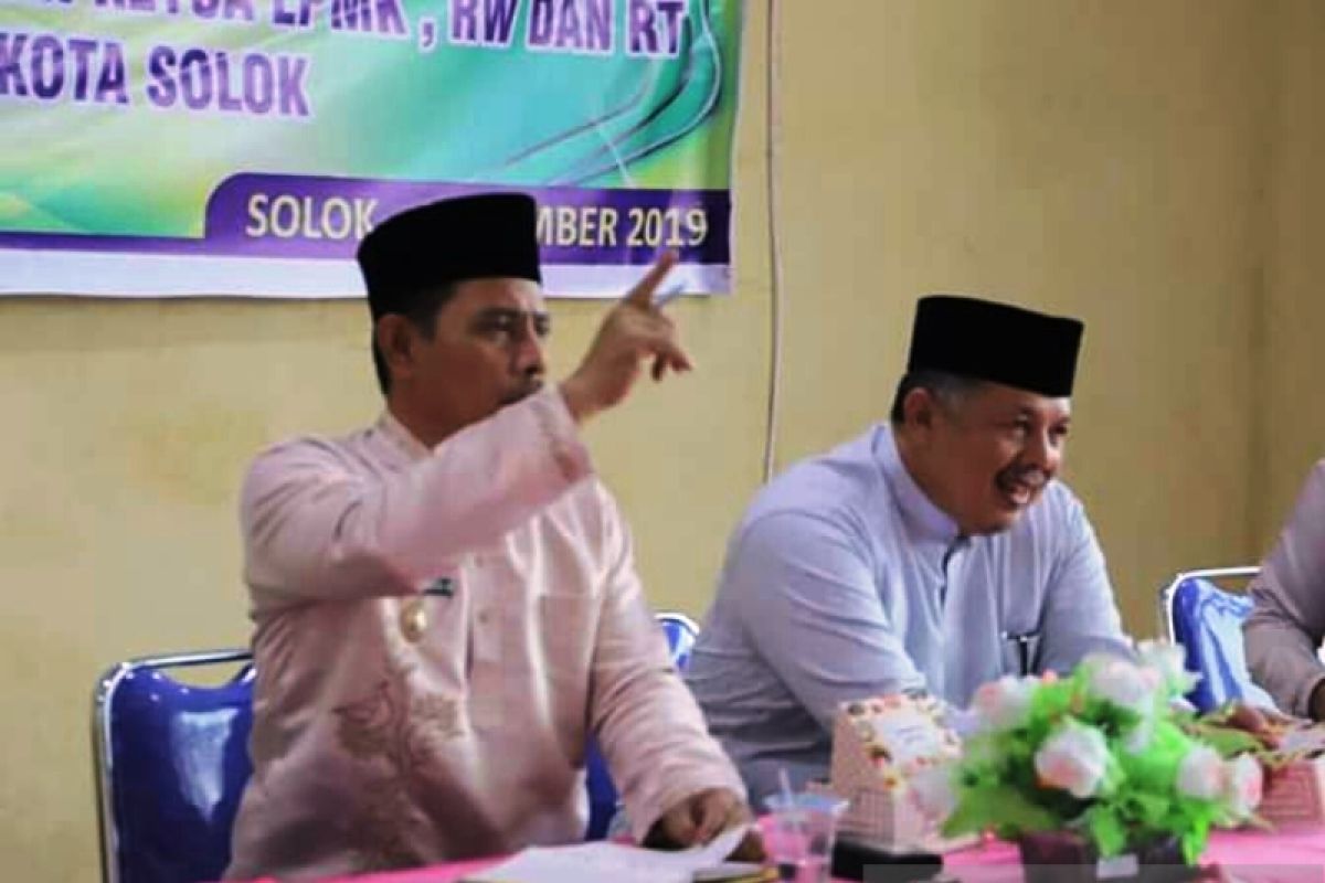 Wali Kota serap aspirasi LPMK, RW, RT se Kecamatan Lubuk Sikarah