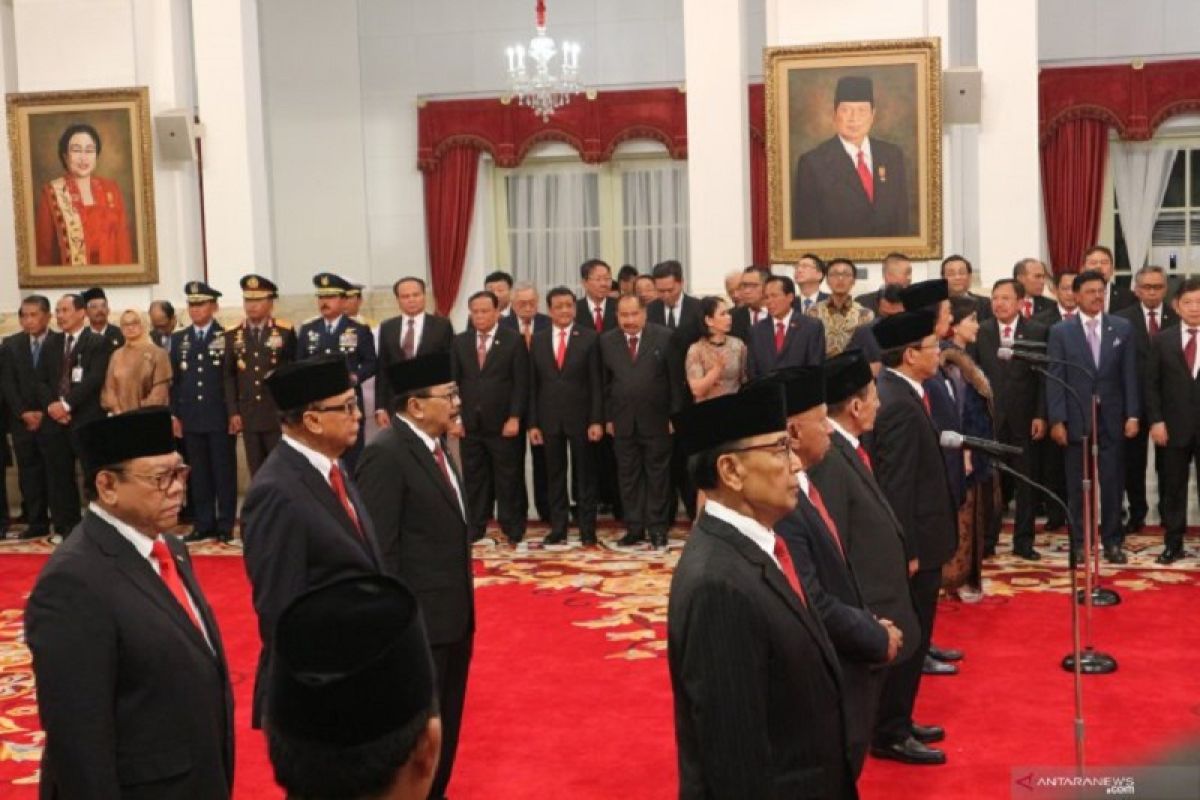 Sembilan Wantimpres dilantik Presiden Joko Widodo. Ada Habib Lutfi