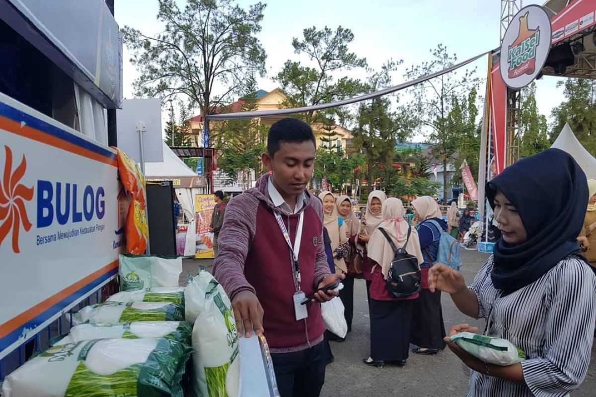 Bulog jaga stabilitas harga beras melalui operasi pasar