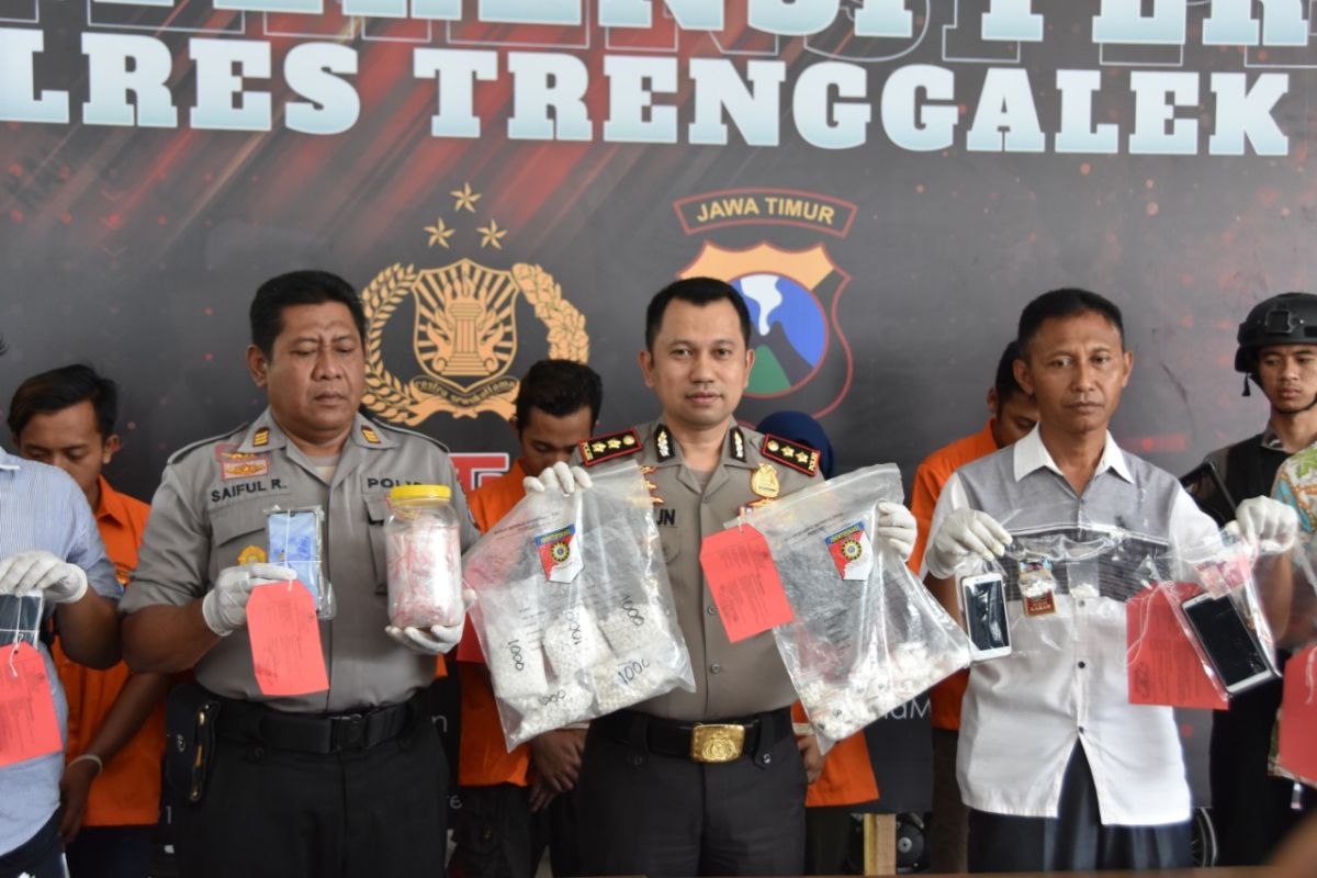 Polres tangkap jaringan pengedar narkoba di kawasan pesisir Trenggalek