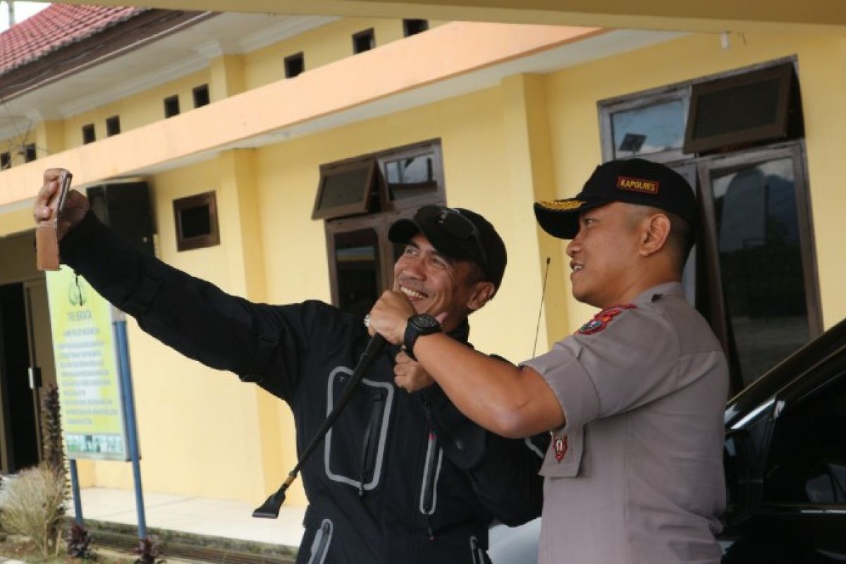 Peserta Penjelajah Indonesia singgah di Polres Simalungun