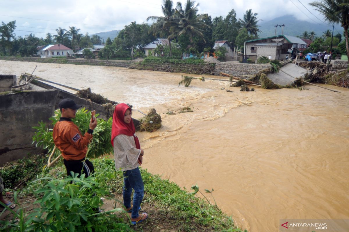 Kerugian banjir Solok Selatan Rp16,01 miliar