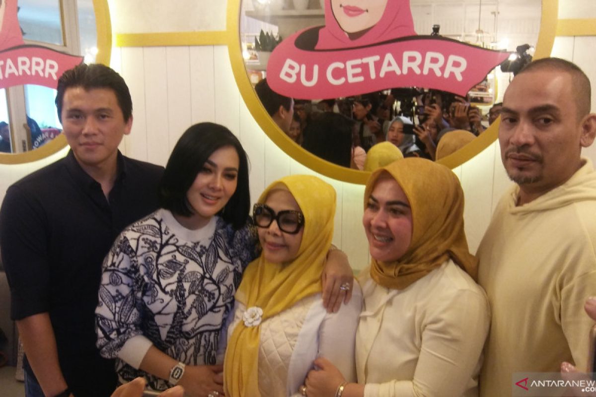 Syahrini ungkap masakan kesukaan Reino, teri petai hingga paru