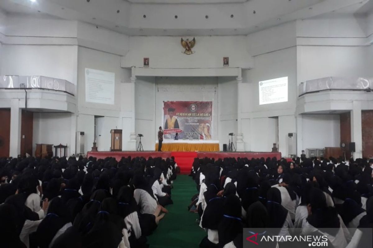 Rektor UHO dorong mahasiswa cinta NKRI