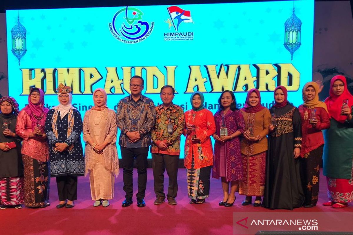 Bunda PAUD Simpang Katis raih penghargaan Himpaudi Award 2019