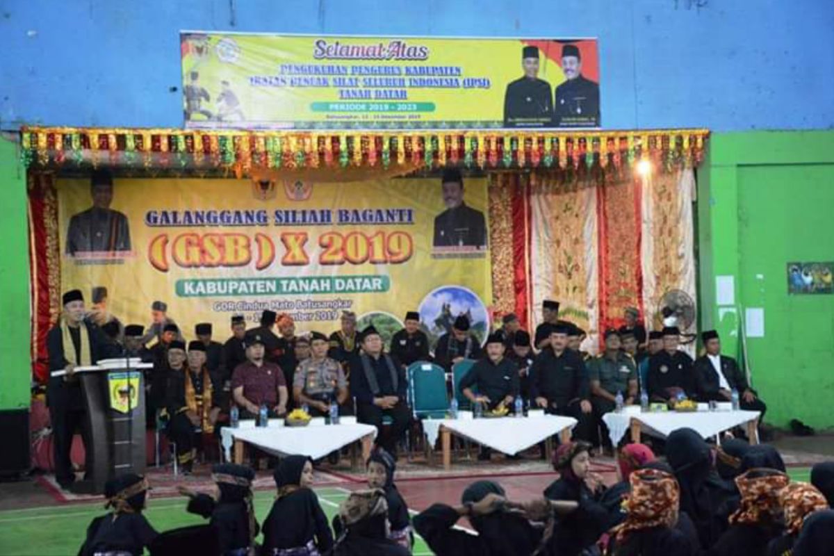 Galanggang siliah baganti upaya lestarikan pencak silat di Tanah Datar