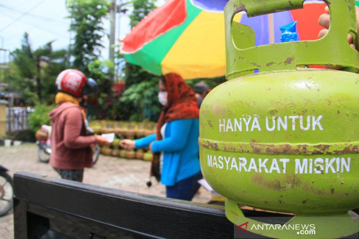 Jelang natal dan tahun baru Pertamina tambah stok elpiji untuk Kalimantan