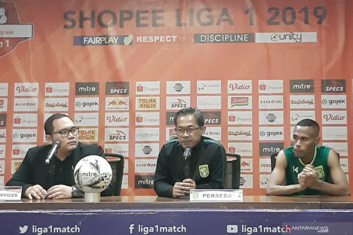 Pelatih Persebaya berharap The Jakmania penuhi SUGBK